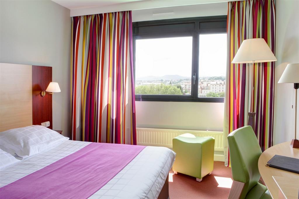Hotel Ibis Styles Clermont-Ferrand Gare Exterior photo