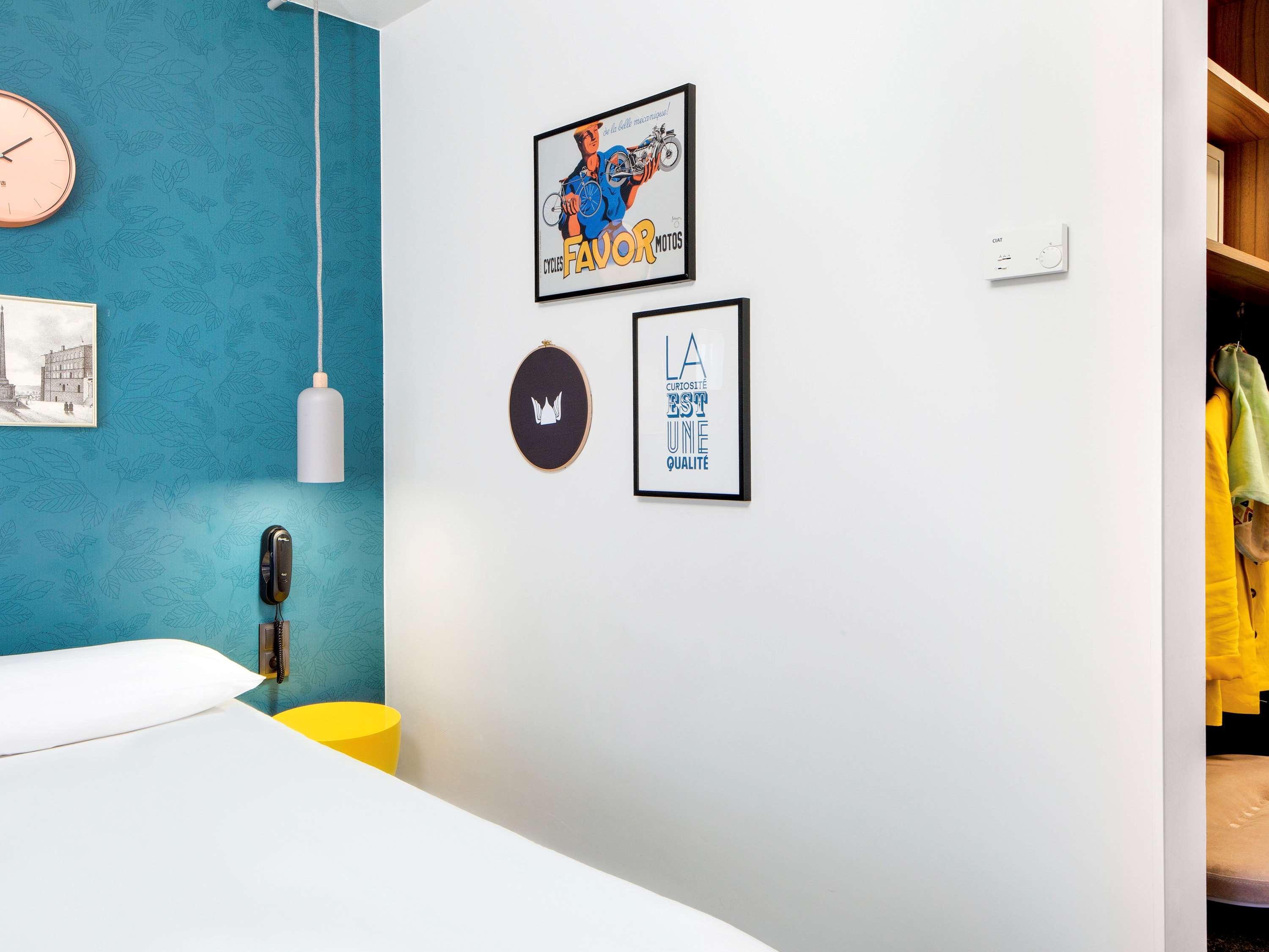 Hotel Ibis Styles Clermont-Ferrand Gare Exterior photo